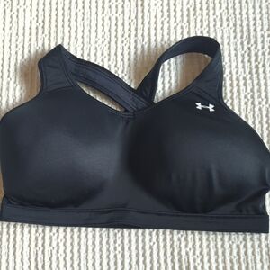 Under Armour Women's XL Sports Bra Padded Non-removable Padding X Back